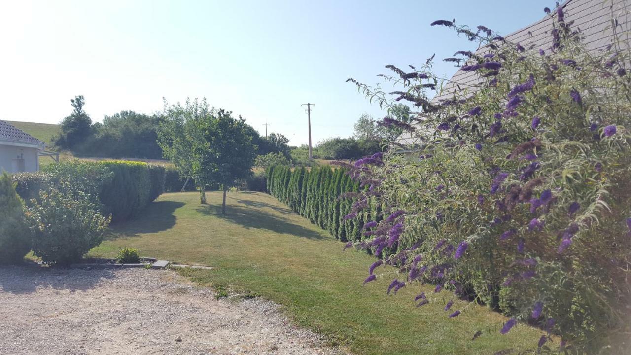 Maison Montfaucon: Private Room near Besançon Montfaucon  Exterior photo